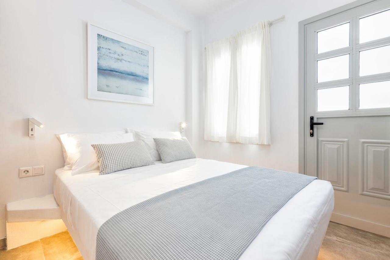 Pelican Paros Екстериор снимка