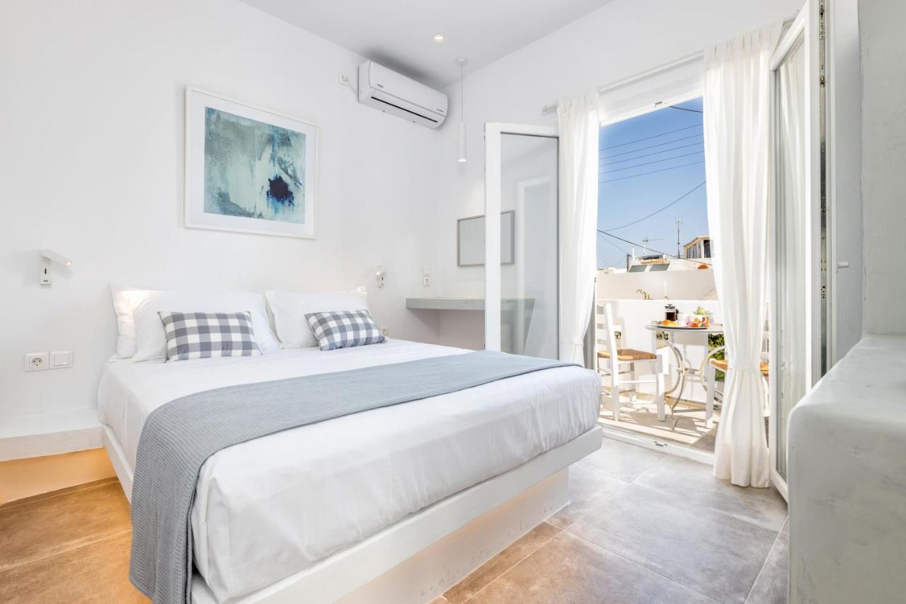 Pelican Paros Екстериор снимка