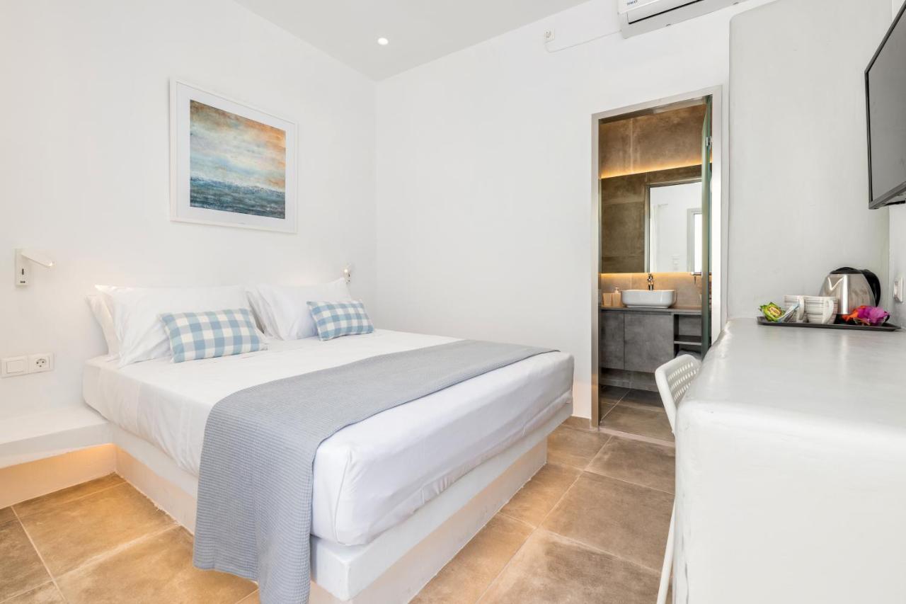 Pelican Paros Екстериор снимка