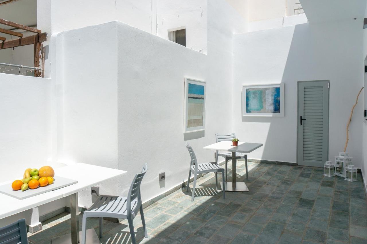 Pelican Paros Екстериор снимка