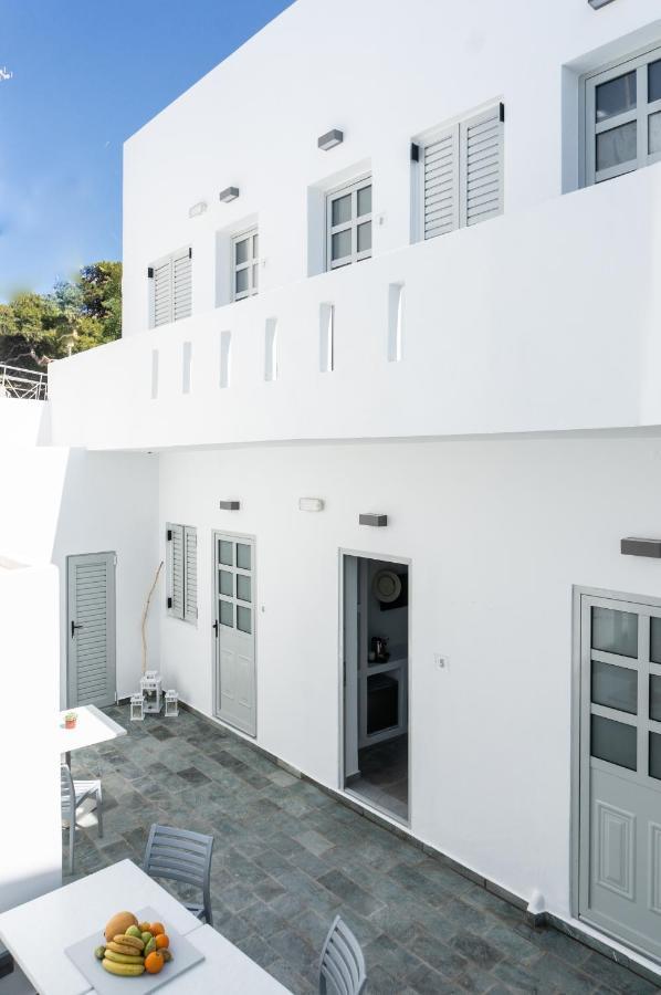 Pelican Paros Екстериор снимка