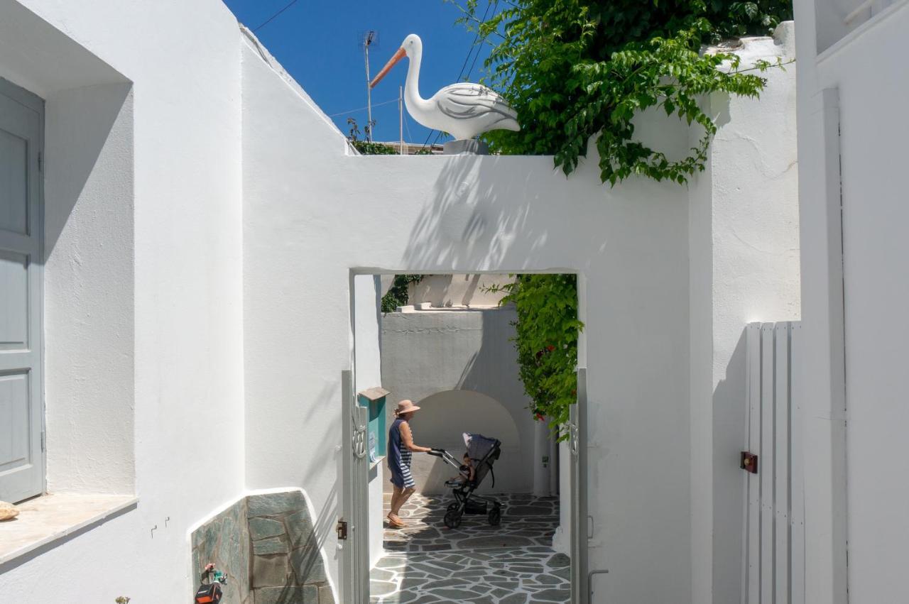 Pelican Paros Екстериор снимка